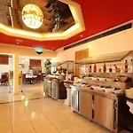 Golden Tulip Dalma Plaza